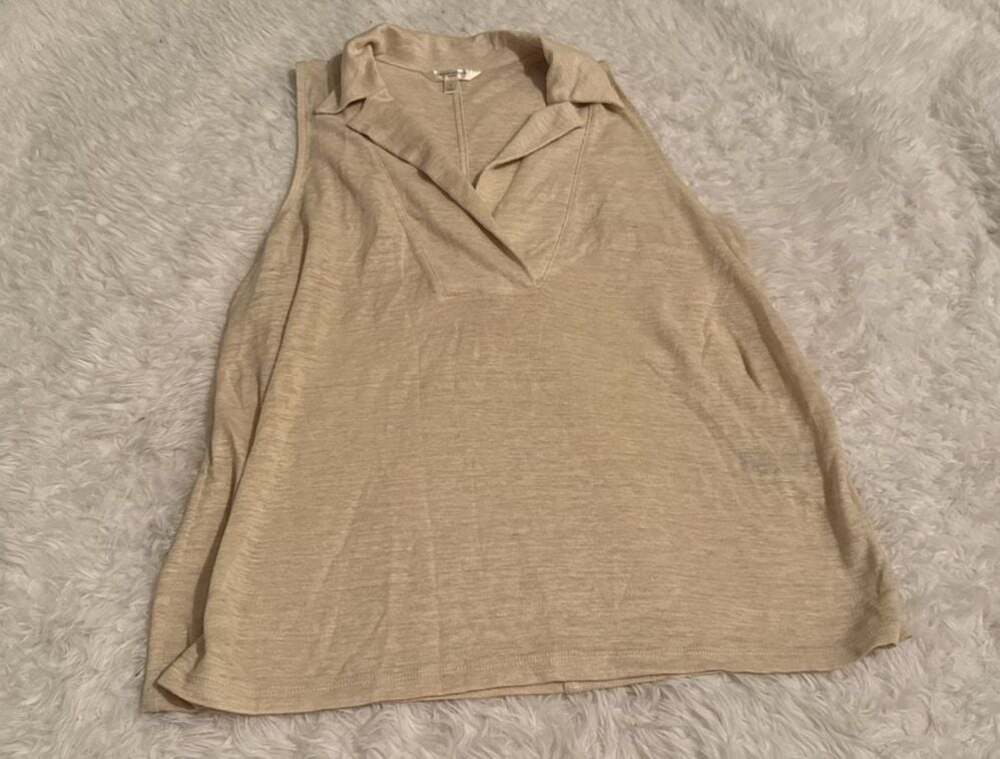 Banana Republic 100% Linen Sleeveless Notch Neck Top in Beige‎ Size L